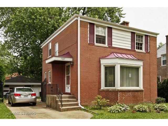 1527 Manchester Ave., Westchester, IL 60154