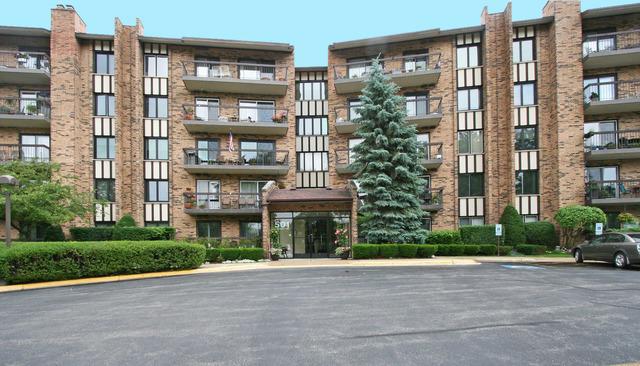 501 Lake Hinsdale Dr. #101, Willowbrook, IL 60527