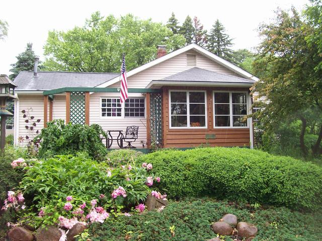 25271 W Greenview Ave., Antioch, IL 60002