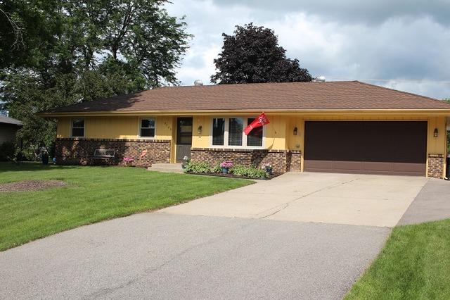 9745 Petunia Dr., Machesney Park, IL 61115