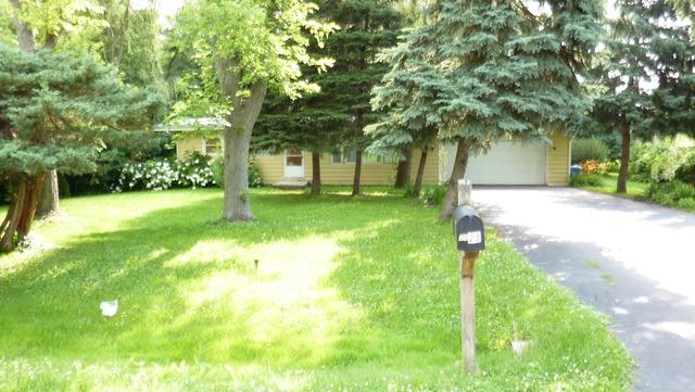 7523 Brookbank Rd., Willowbrook, IL 60527