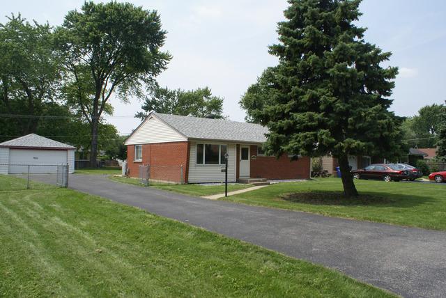 8220 S 82nd Ct., Justice, IL 60458