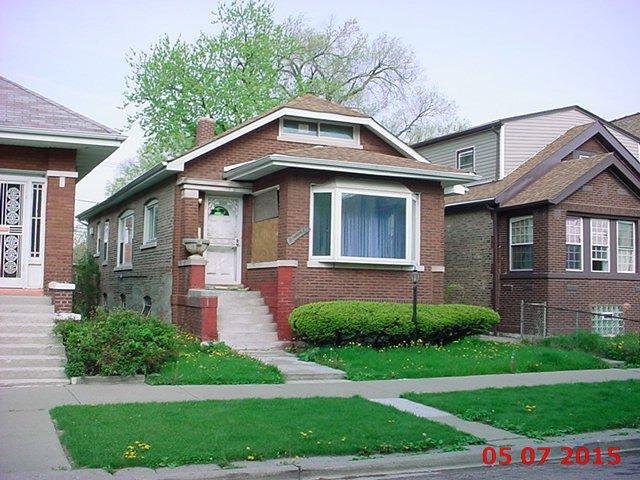7944 S Justine St., Chicago, IL 60620