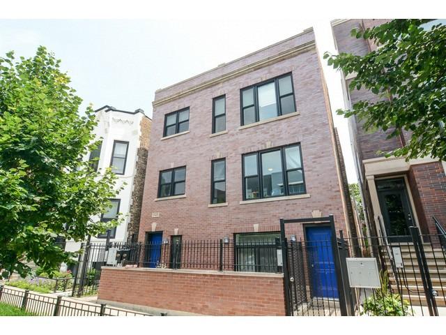 1525 N Claremont Ave. #2B, Chicago, IL 60622