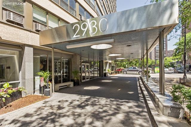 2930 N Sheridan Rd. #806, Chicago, IL 60657