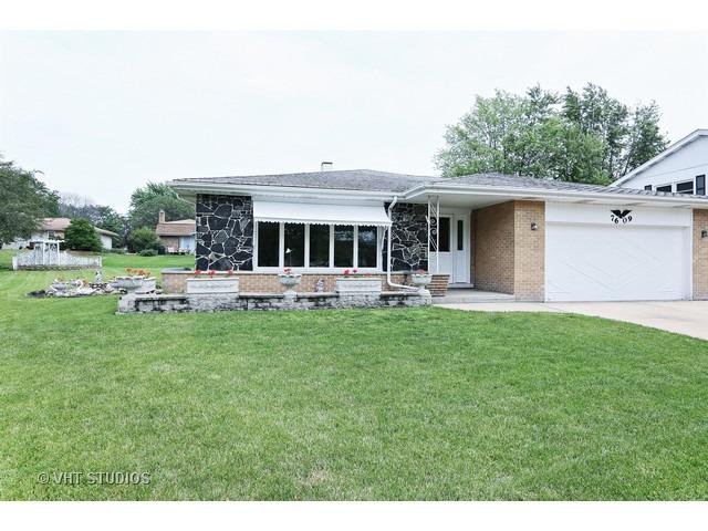 7609 Sawyer Rd., Darien, IL 60561
