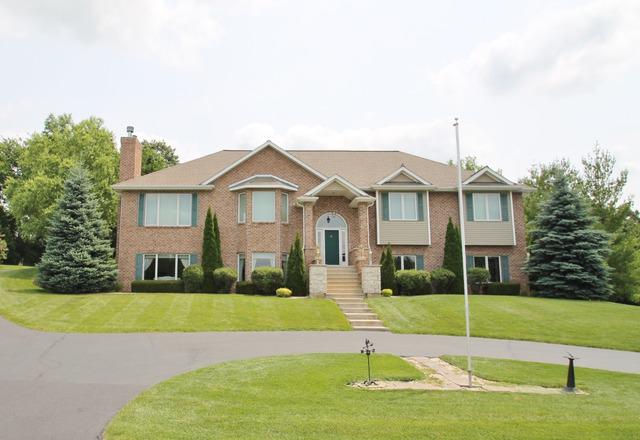 13451 Promontory Tr., Roscoe, IL 61073
