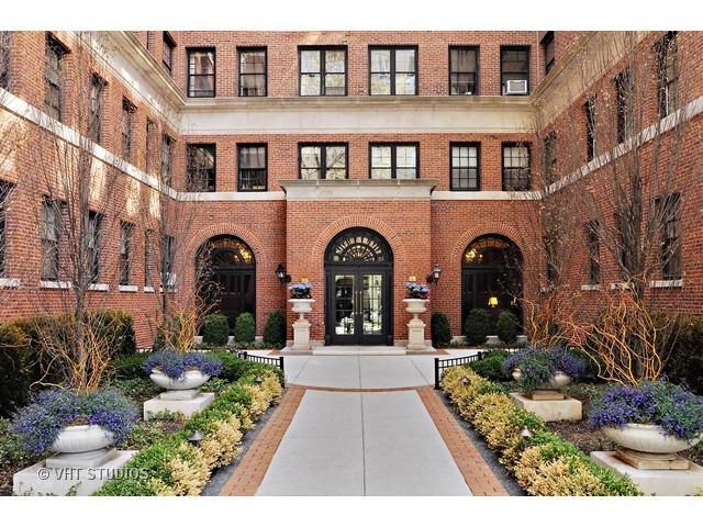 400 W Deming Pl. #4M, Chicago, IL 60614