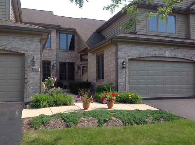 1N587 Augusta Ct., Winfield, IL 60190