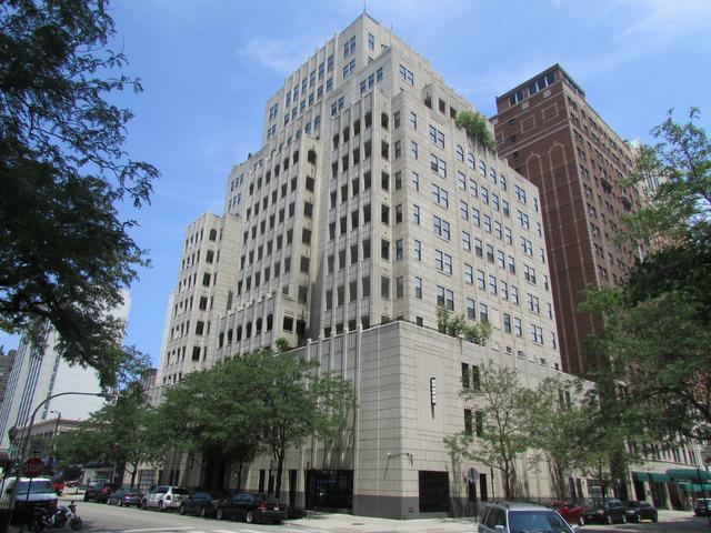 1155 N Dearborn St. #405, Chicago, IL 60610