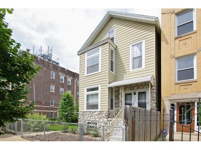 3132 N Spaulding Ave., Chicago, IL 60618