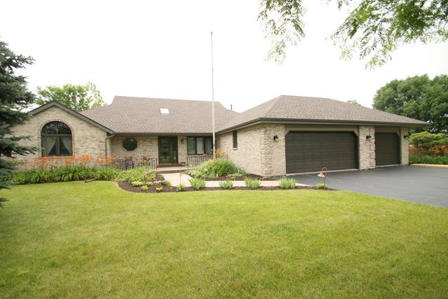 7026 Hawthorne Ridge, Roscoe, IL 61073