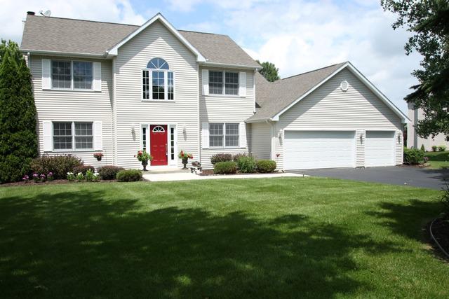 2310 Cairnwell Dr., Belvidere, IL 61008
