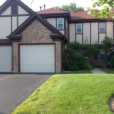 304 Green Knoll Ln., Streamwood, IL 60107