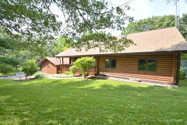 2713 Dunham Woods Rd., Harvard, IL 60033