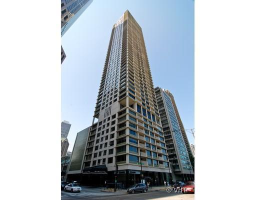 1000 N Lake Shore Plz. #12A, Chicago, IL 60611
