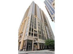 700 N Larrabee St. #1406, Chicago, IL 60610