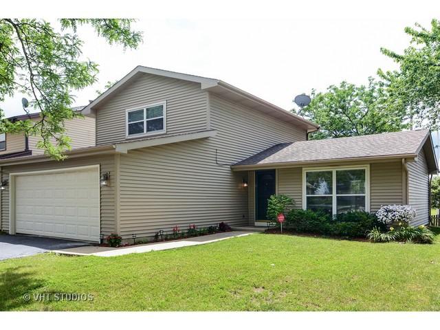 1961 Crescent Ln., Hoffman Estates, IL 60169