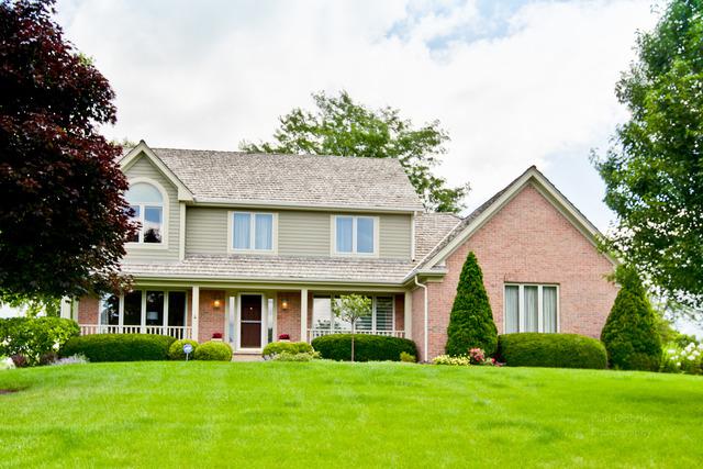 27463 N Primrose Ln., Mundelein, IL 60060