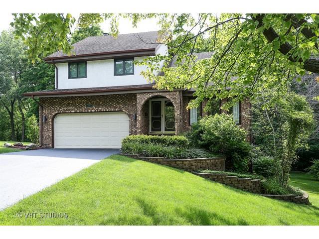 806 Hillview Dr., Lemont, IL 60439