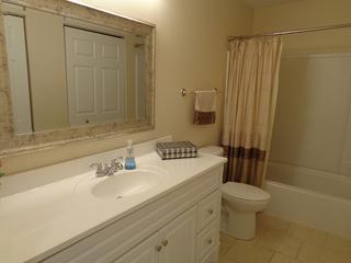 505 Chesterfield Ln., Vernon Hills, IL 60061