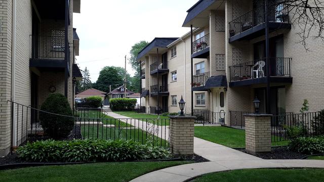 2041 N Harlem Ave. #3W, Chicago, IL 60707