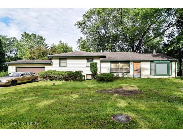 21158 N Hart Rd., Barrington, IL 60010