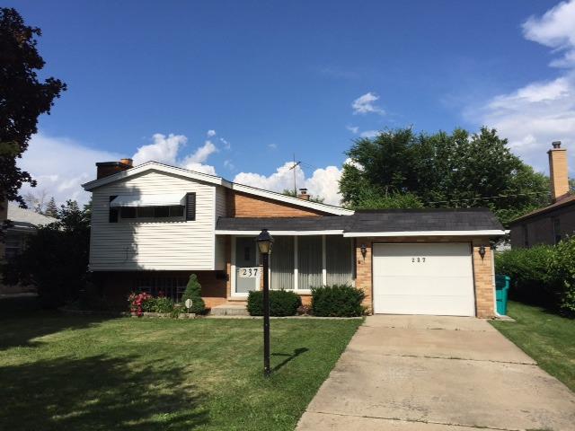237 High Ridge Rd., Hillside, IL 60162