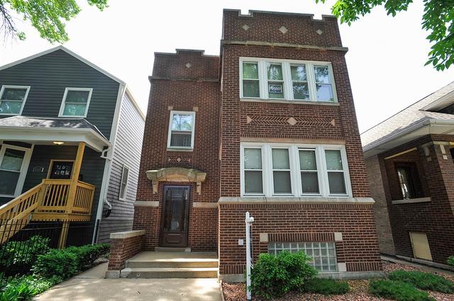 2429 W Pensacola Ave., Chicago, IL 60618