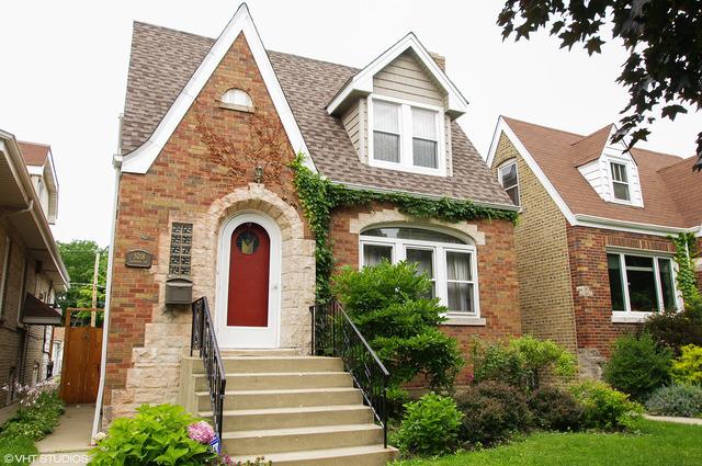 5218 N Lacrosse Ave., Chicago, IL 60630