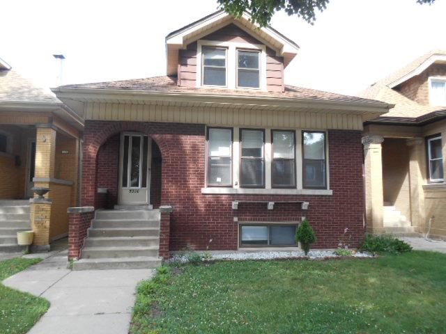 5936 N Fairfield Ave., Chicago, IL 60659