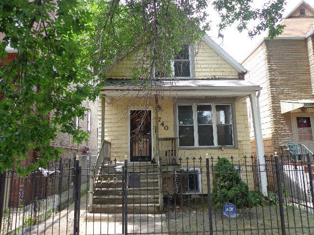 1740 N Harding Ave., Chicago, IL 60647
