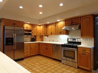 202 Pond Ridge Rd., Libertyville, IL 60048