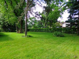 202 Pond Ridge Rd., Libertyville, IL 60048