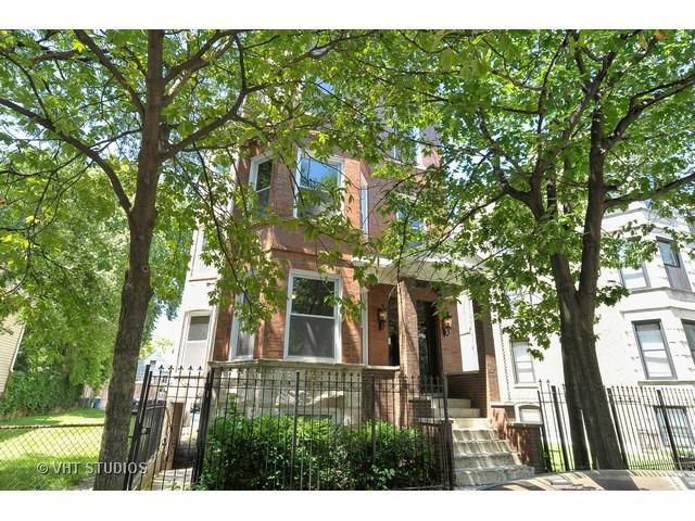 3136 N Kenmore Ave., Chicago, IL 60657