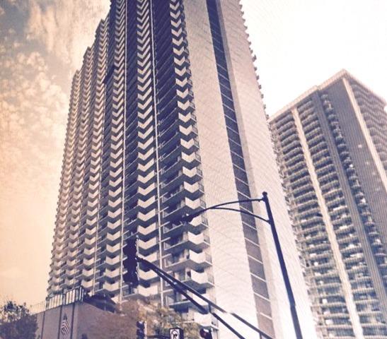 6033 N Sheridan Rd. #20K, Chicago, IL 60660