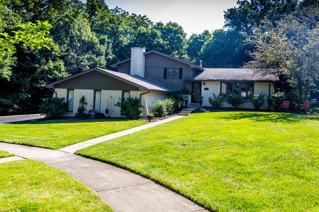 869 Oakwood Dr., Frankfort, IL 60423