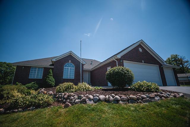 9683 Rambouillet Ridge, Roscoe, IL 61073