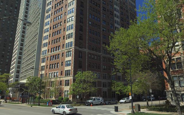 1120 N Lake Shore Dr. #5B, Chicago, IL 60611