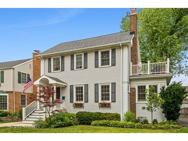 2114 Greenwood Ave., Wilmette, IL 60091