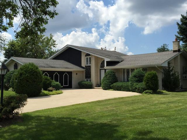 1910 Center Cir., Darien, IL 60561