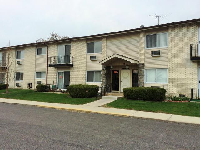 8840 N Western Ave. #2D, Des Plaines, IL 60016