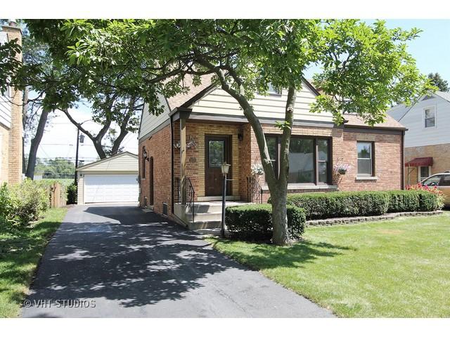 415 N Elm St., Mount Prospect, IL 60056
