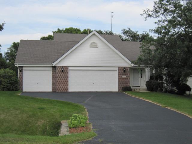 10125 Hawks Pointe Tr., Roscoe, IL 61073