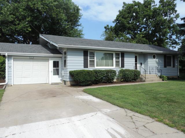 157 Vista Ter., Sycamore, IL 60178