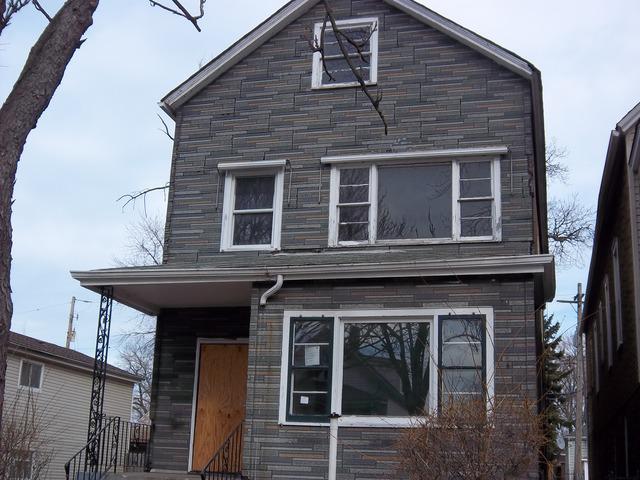 8327 S Kingston Ave., Chicago, IL 60617