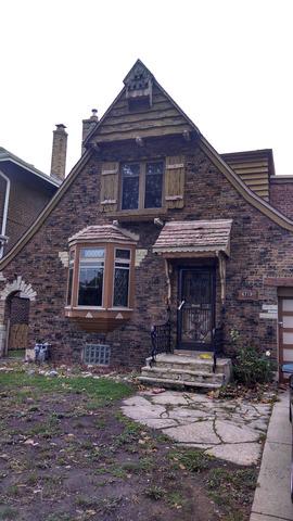 6719 Riverside Dr., Berwyn, IL 60402