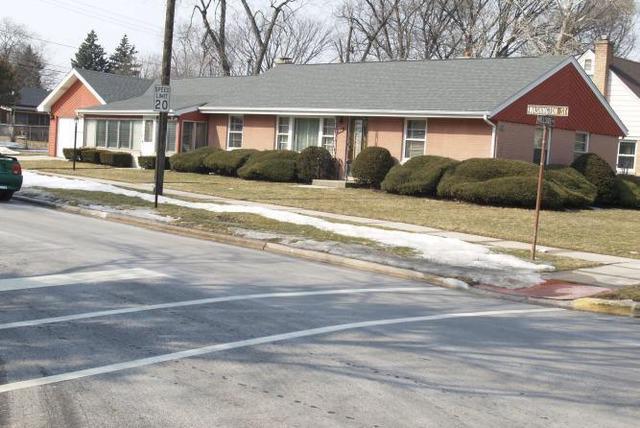 536 N Hillside Ave., Hillside, IL 60162