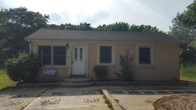 160 Parkside Ave., Aurora, IL 60505