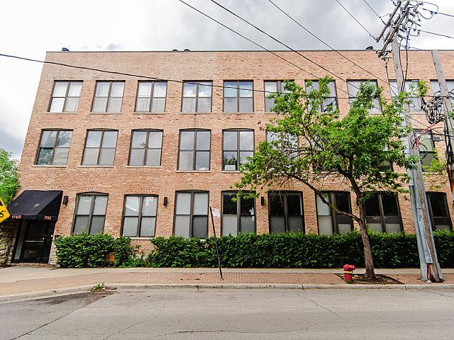 1760 W Wrightwood Ave. #304, Chicago, IL 60614